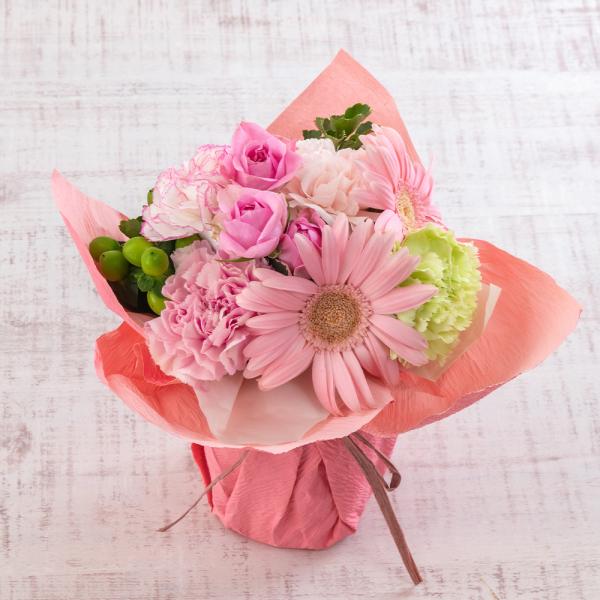 ■お届け 3日後以降でご指定可■注文締切2027/03/28　14:00までギフトに大人気な置き型ブーケ「そのまま飾れるブーケ」のカップ部分がプラスチック製から紙製へと変わりました！脱プラスチックにより、環境への配慮と今までよりもお客様の元...