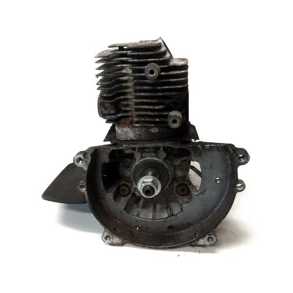 中古 草刈り機 イセキCZ268 ゼノア仕様 点検整備済み！農業 刈払機