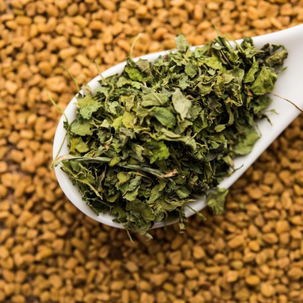 Kasoori meti カスリメティ カスーリメティ フェネグリーク リーフ 100g スパイスカレー お茶のような香り 深み 葉 ハーブ スパイス