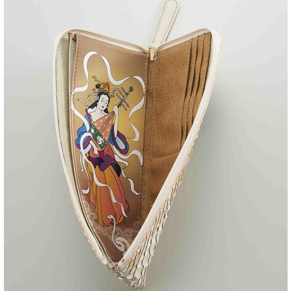 gYX ٍV   z _ChpC\ ւ J^ ^    {