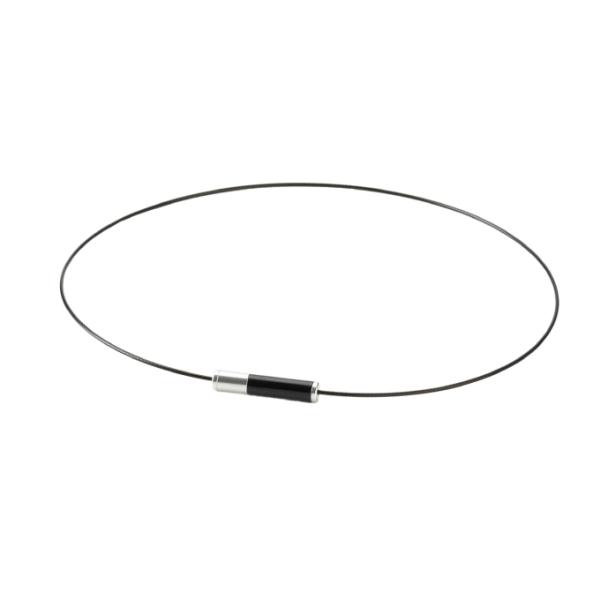 シンプルでスタイリッシュなスポーツネックレス■カラー：BK/SV■サイズ：43cm検索ワード：健康グッズ ネックレス 疲労回復