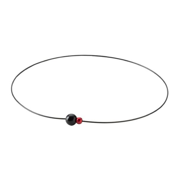 洗練された輝きでスポーツシーンに彩りを■カラー：BK/RD■サイズ：45cm検索ワード：健康グッズ ネックレス 疲労回復