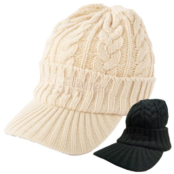 さりげないロゴ使いのシンプルなニットキャップ。寒い冬の時期にもきっちり日除けをしてくれる長めのツバと暖かニットで耳までばっちり防寒。冬ゴルフのマストアイテムです。■カラー：OWT、BK■サイズ：F ( 頭回り/55.5cm )※製品によって...