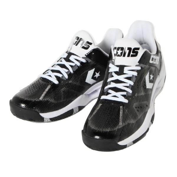 コンバースバスケットボールの往年の名作であるACCELERATORを現代の技術でアップデートしたモデルのローカットモデル。ミッドカットと異なるアッパーデザインは多数の通気穴を配置する事で通気性を確保。また踵部にTPRスタビライザーを搭載する...