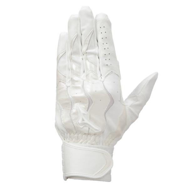 モーションアーク機能搭載の打ち込み兼ノック推奨モデル！■カラー：10/ホワイト×ホワイト■サイズ：S（22〜23cm） ／ M（24〜25cm） ／ L（26〜27cm）■素材・製法：平側素材/合成皮革 ／ 甲側素材/合成皮革、合成繊維 ／...