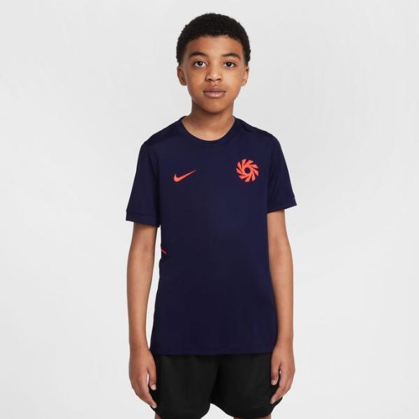 FCRB Nike サッカーウェア Tシャツとショーツセット FCRB Nike サッカーウェア Tシャツとショーツセット F.C.R.B.