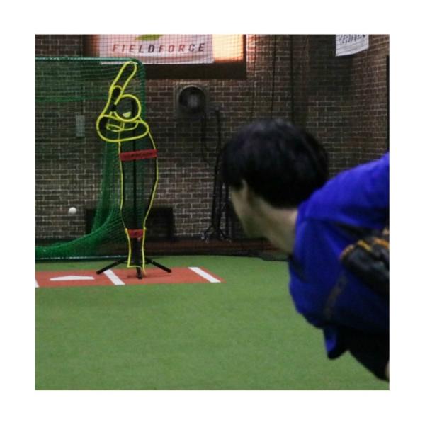 軟式、硬式OK実践を想定した投球練習を学童野球チームからNPB球団まで愛用大人気のダミーくんがスラッガーになって復活■サイズ：幅約70cm〜奥行約62cm■重量：約3.6kg■素材：ポリエステル、スチール■原産国：中国特長・スラッガーのワケ...