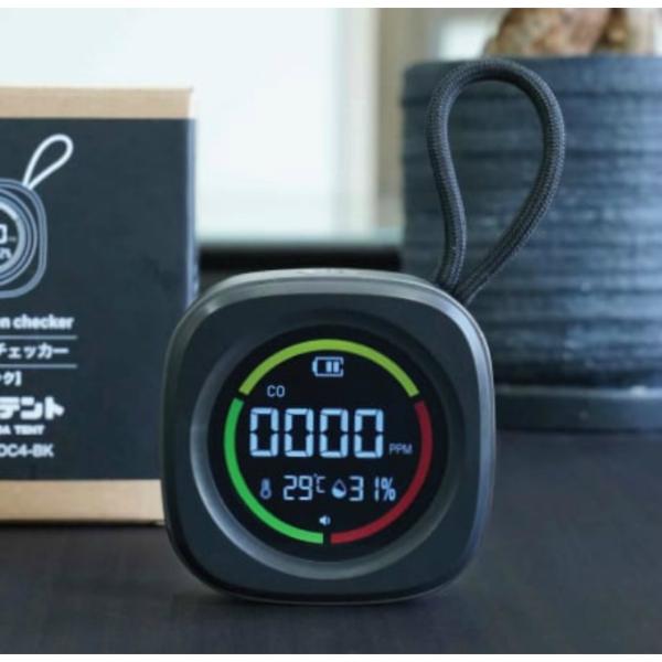 ■カラー：ブラック■サイズ：横幅/6.6cm、高さ/6.6cm、奥行/3cm※製品によって仕上りサイズに多少の誤差がありますのでご了承下さい。■重量：100g■付属品：充電コード、取扱説明書、カラビナ■原産国：中国検索ワード：アウトドア キ...