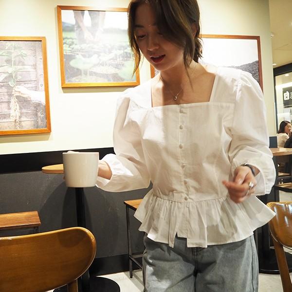 スクエアネックペプラムブラウス レディース トップス ブラウス ホワイト ベージュ 長袖 フリル 大人可愛い くるもボタン Tbl0013 14 Ranie 通販 Yahoo ショッピング