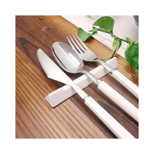 生活応援価格！《在庫品》定形外郵便対応 箸置き 三角ロングレスト パステルホワイト ロングタイプ(欠品時約1ヶ月程度)