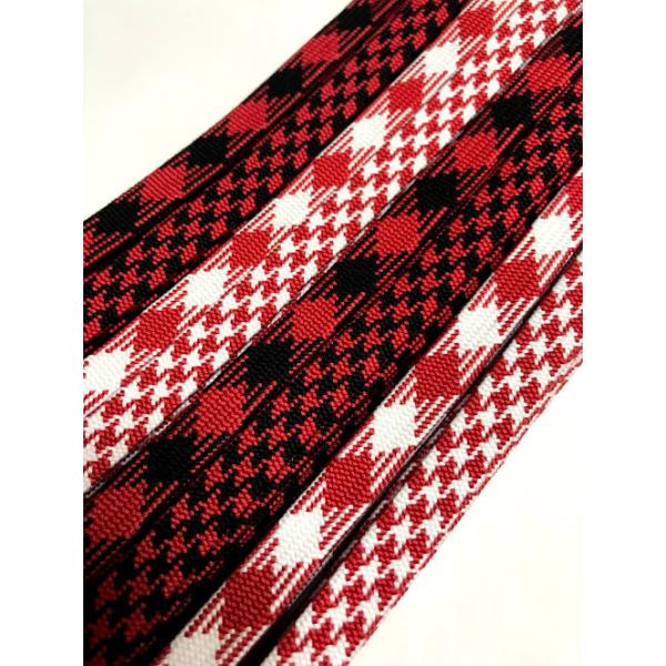 日本製・下緒・綿幅：約1.2ｍｍ長さ：約2.2ｍ主に日本刀の鞘に装着して用いる紐※簡易包装となります。※撮影状況や光の当たり具合、ご覧になる環境（PCのモニタやスマホの画面）などにより、色合いが異なって見える場合があります。写真と実物では色...