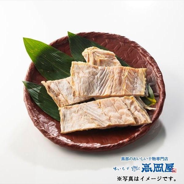 【生産地】北海道産【原材料】真鱈（北海道産）、塩、アミノ酸【賞味期限】90日（お早めにお召し上がりください）【保存方法】常温、長期保存の場合は冷凍（ -10℃以下で保存）【内容量】1/2身（季節によりサイズが若干異なります、お問い合わせくだ...