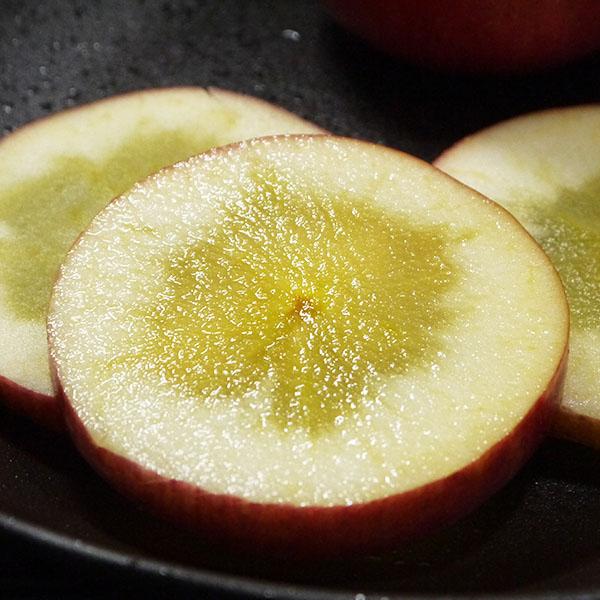 青森県産 樹上完熟蜜入りりんご「こうとく（高徳）」贈答用小玉りんご