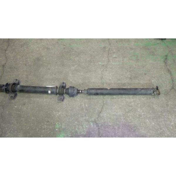 ヴォクシー DBA-ZRR75W リアプロペラシャフト 37100-44030 中古 : 株式 