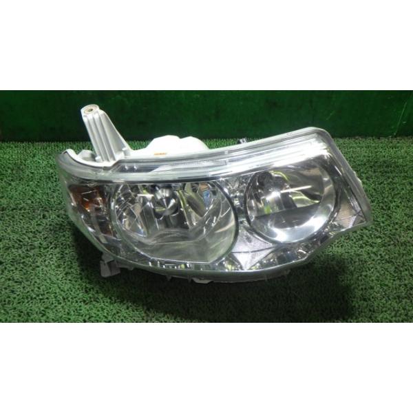 タント　L375 L385　左　ヘッドランプ ユニット81170-B2500 タント DBA-L375S 右ヘッドランプ KOITO 100-51944 81110-B2500 中古