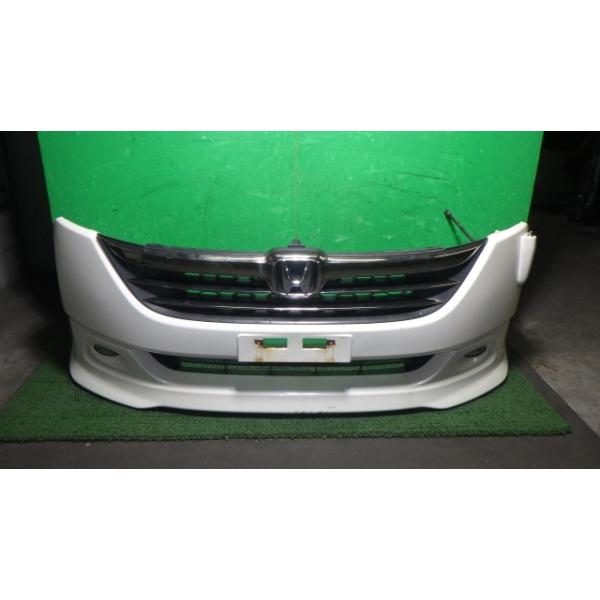 ステップワゴン DBA-RG1 フロントバンパー NH624P 71101-SLJ-N00ZE