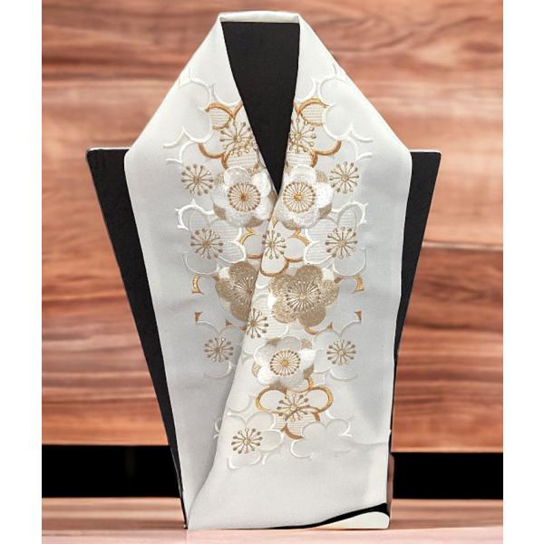 刺繍半衿 白金地梅シルエリー（新合繊） 振袖用・留袖・訪問着 振袖用