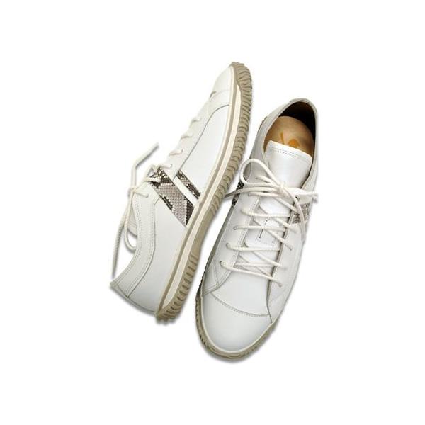 SPINGLE MOVE スピングルムーヴ スピングルムーブ 白 リアルパイソン 