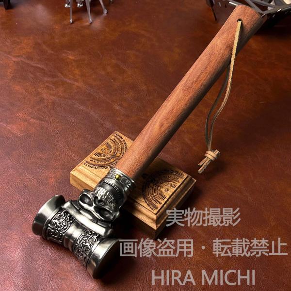 海賊スカルデザイン ヴィンテージ風オブジェ 木製ハンドル アウトドアインテリア キャンプサイト装飾 ガレージ雑貨 卓上置物 ディスプレイ オブジェ