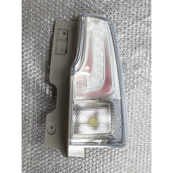 ソリオ 【中古品】スズキ純正 ソリオ MA46S テールランプ右（運転席側