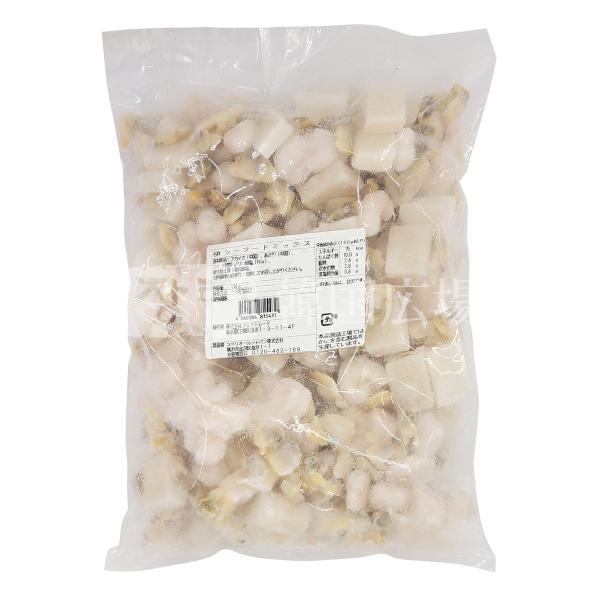 [名称]　シーフードミックス[原材料名]　アカイカ（中国産）、あさり（中国産）、エビ（中国）/リン酸塩（Na）、酸化防止剤（亜硫酸塩）[内容量]　1kg[賞味期限]　別途記載[保存方法]　冷凍保存(-18℃以下で保存してください)[加熱調理...