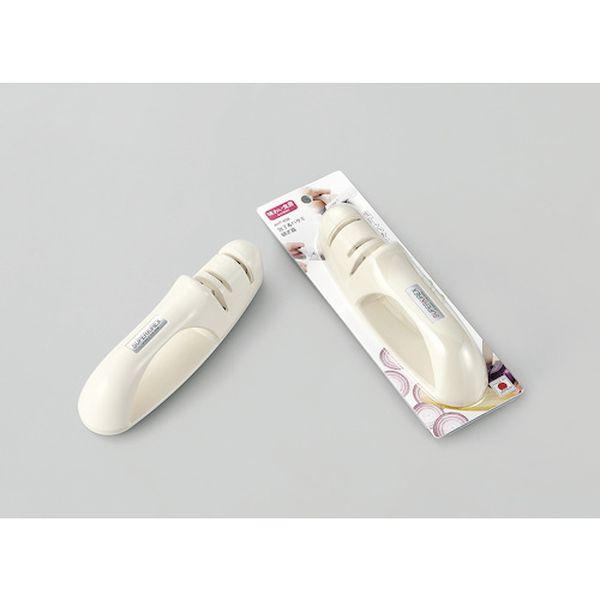 ・両刃研ぎ、片刃研ぎ、ハサミ研ぎ付きのトリプル設計。・ステンレス製の包丁専用です。・セラミック製で研ぎ味が衰えません。・包丁や、はさみの切れ味が悪くなったと感じる方に。・幅(mm)：54・奥行(mm)：54・高さ(mm)：193・本体：AB...