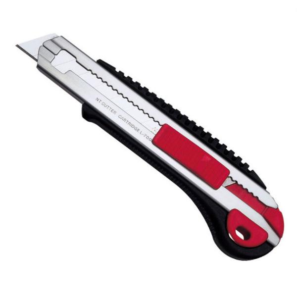 広島工具　ＮＴ　L-700RP　6連発 カートリッジカッター。マガジンに替刃をあらかじめ6枚までセットでき、刃の交換の手間が省けます。