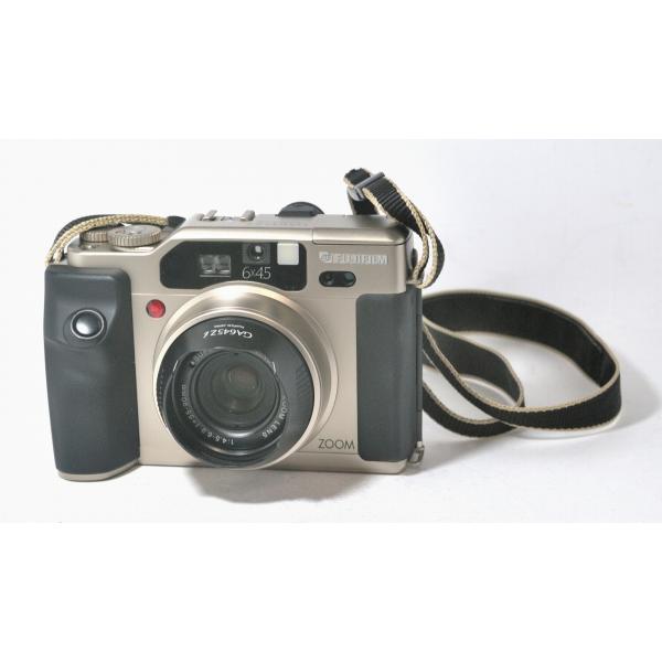 【完動品・美品】FUJIFILM / GA645Zi Professional Fujifilm GA645 Zi Professional Review | by P2P | Camera