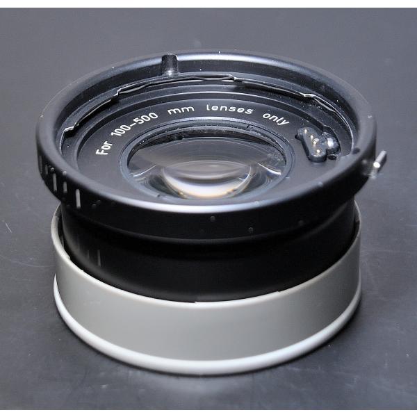 ハッセルブラッド製テレコンバージョンレンズです。主に同社Vシステム用レンズの100mmから500mm用テレコンとして設計されました。旅行やネイチャーフォトなど出来るだけ荷物を増やしたくないが望遠撮影が必要な局面において重宝されました。対応レ...