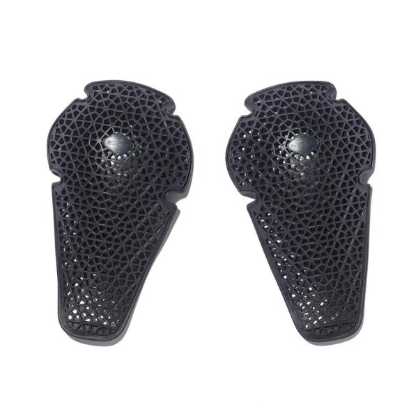 ■デザイン軽量でフィット感のある、CE LEVEL 1認証の高い安全性を誇る肘用プロテクター。立体的な構造により、身体にぴったりとフィットし、動きを妨げることなく、ライディング中も快適に使用できます。■商品特徴・CELEVEL.1■素材ポリ...