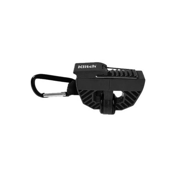 KLITCH クリッチは様々なフットウェアの持ち運びに便利なシューズクリップです。KLITCH クリッチはカラビナでバッグなどに簡単に留めることが出来ます。バッグの外にかけて持ち運びができるので、バッグのスペースが広く使えるだけでなくムレや...