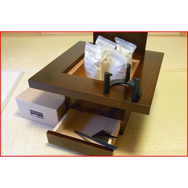 りくたろす　箱火鉢　欅　美品 りくたろす 箱火鉢 欅 美品 火鉢と炭道具の販売 骨董 斎明堂 / 木製火鉢