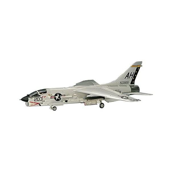 nZK 1/72 C9 AJCREC ͏퓬@ F-8E N[ZC_[ vf C9 퓬@ XP[f 