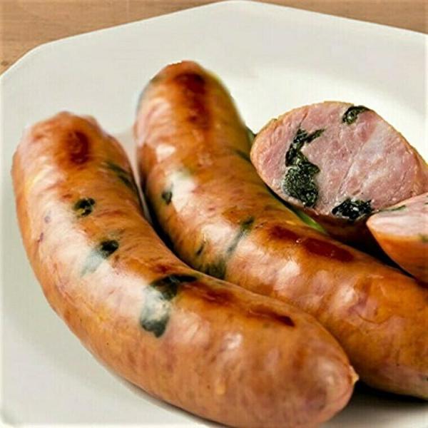 行者にんにくソーセージ2本×1袋北海道の野生の行者ニンニク入りなので薫りがとってもイイです！　すべて手作り数量限定品！サロベツファーム自慢のソーセージです。内容：2本×1袋　加工地:豊富町賞味期限：製造日から30日