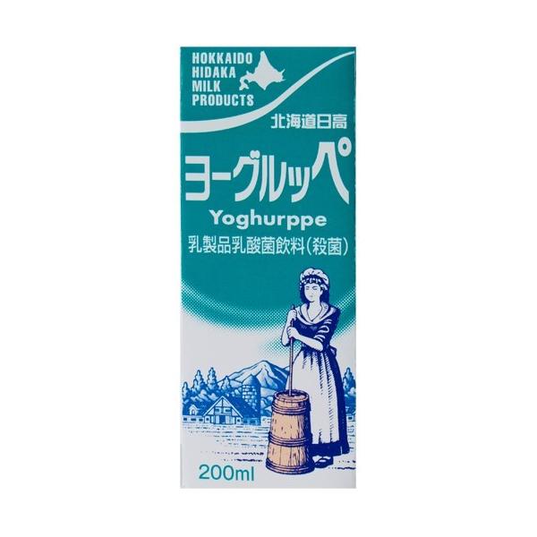 北海道の新鮮な生乳に3種類の乳酸菌を調合。マイルドな酸味とほどよい甘さの発酵飲料です。地元の日高町では、ご当地ドリンクとして愛され続けています。※パッケージのデザインは予告なく変更となる場合がございますので、ご了承ください。