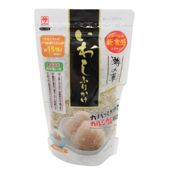 九州・五島列島周辺で水揚げされた油脂分の特に少ない良質のいわしのみを使用。苦味・臭みとなる頭やはらわたを取り除き１５０年余り続く熟練した技術で極薄に削り上げました。フワッフワに削り上げたいわし削りは口触りが非常になめらかでふりかけた料理の食...