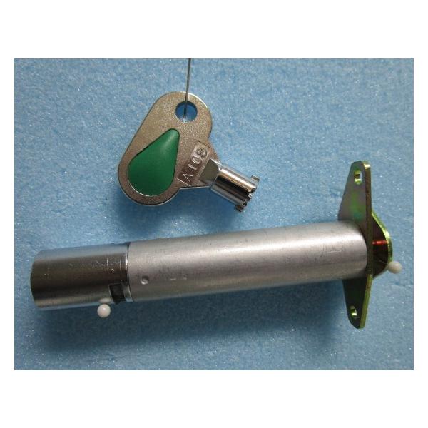 【パチスロ実機のシリンダー】メーカー：大都技研鍵番号：A108「ご注意」シリンダーに、テープ跡や機種名等のメモが書いてある事も御座います。取り付けは、ビス２本で簡単に作業が出来ます。対応機種の一例【対応機種は、シェイクですが、長さとカムが合...