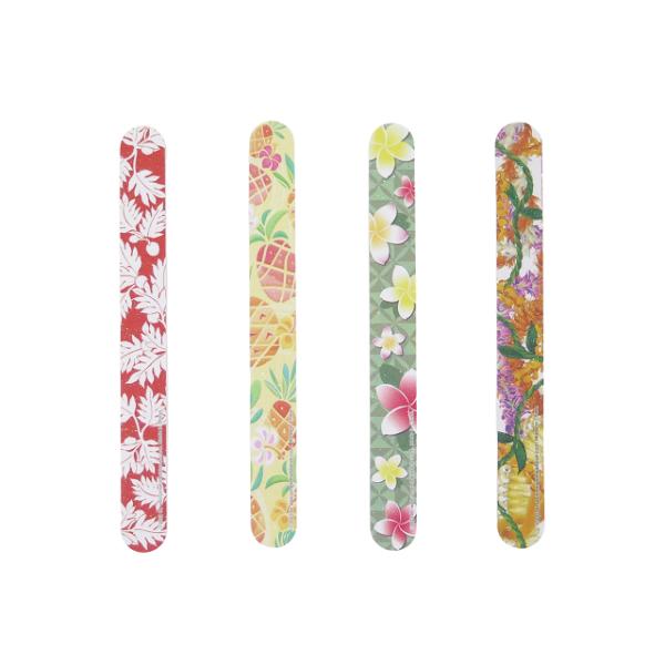 ハワイのアイコンをたくさん散りばめた、愛らしいエメリーボード（爪ヤスリ）がハワイから届きました♪爪の長さや形の調整にお使いください。両面使えます☆サイズ：W2×L16.5cm