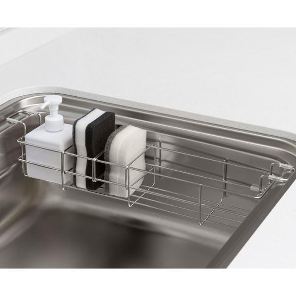 【商品概要】商品名：タカラスタンダード　洗剤置き（ユーティリティシンクE用）幅：81.5mm奥行：450mm高さ：129mm対象機種名：ユーティリティシンクE【備考】・商品画像、カラーはイメージです。・写真のボトルディスペンサー（白色）が1...