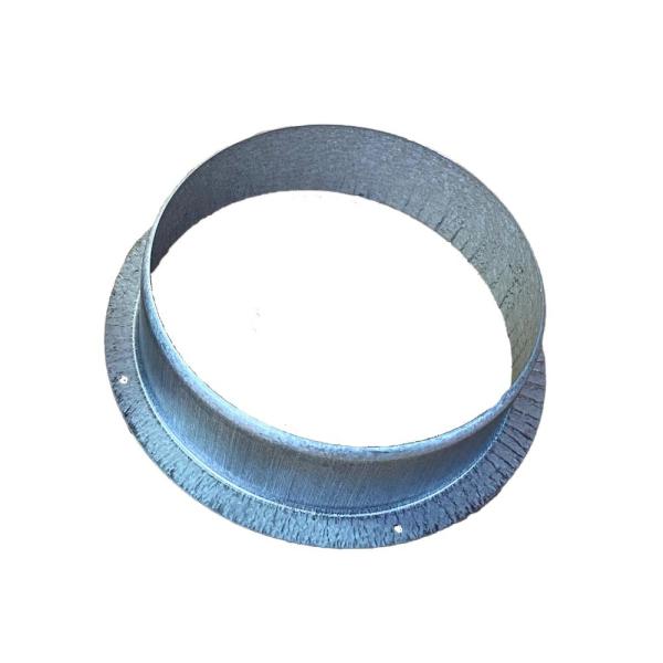 換気最終口の取り付けに☆