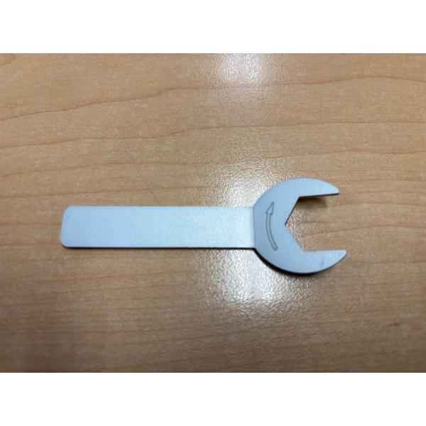 ピンポイントヒンジの専用スパナです