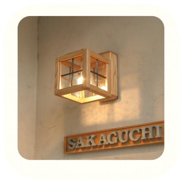 ブラケットライト 屋外 ポーチ 木 ステンドガラス led 玄関 Houze