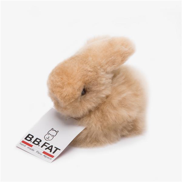 B.B.FAT うさぎ 小 ベージュ ぬいぐるみ アルパカウール ペルー B.B.FAT うさぎ 小 ベージュ ぬいぐるみ アルパカウール ペルー