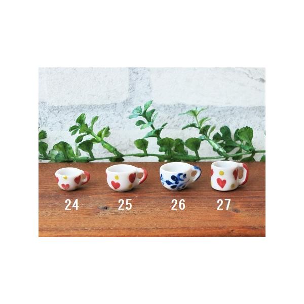 サイズ：24：W1.6×D1.2×H0.8cm            25・26:W1.8×D1.4×H1cm            27：W1.7×D1.2×H1.1cmm材質：磁器ミニチュアの可愛いマグカップです。それぞれ1個の価格です...