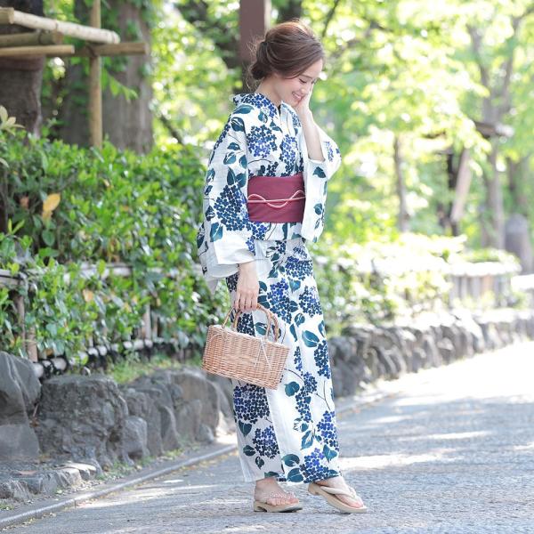 浴衣 レディース 3点セット ゆかた 帯 下駄 白 紫陽花 ホワイト 紫陽花 あじさい レトロ 古典柄 花柄 浴衣 セット 代 30代 浴衣 19 ホンコンマダム Buyee Buyee 日本の通販商品 オークションの代理入札 代理購入