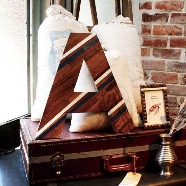 ȉpIuWFI MONIQUE CHARTLAND by Goody Grams BIG OBJECTirbOIuWFNgj yAt@xbg AeB[N Be[Wz