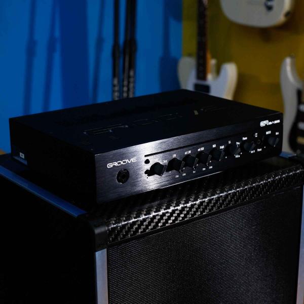 GR Bass / Groove 800 / Hybrid Pure Bass Amp / プリチューブ Pretube / 12AX7 / ベースアンプ / 渋谷店在庫品
