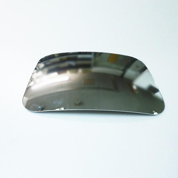 ガレージミラー対応 　交換用レンズです。裏板が鉄製/ステンレス製のガラス製小型ガレージミラーに対応してます。サイズ 角型 309.7×229.7mm曲面R 600mm材質 ガラス交換枠 【別売】角型310×230mm交換枠（yh1520)備...