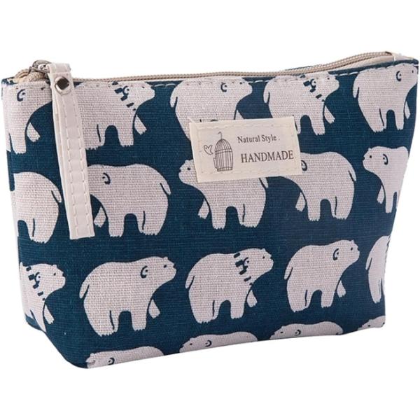 バリエーションコード : 2B22V6XPFS「大容量＆確認しやすい」大きなメイクポーチは中身が確認しにくいことがありますが、本商品はがばっと入り口を開くことができるため視認性抜群。中身が一目瞭然です。「定番の台形型」定番の台形型で使いやす...