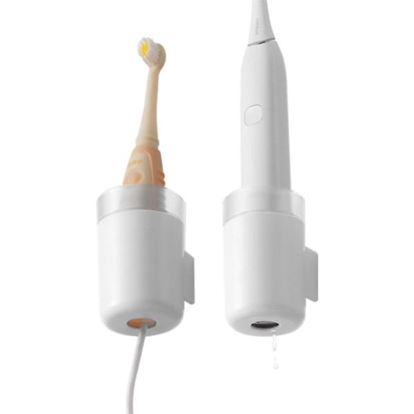 「浮かせて置ける」 脚のない壁につけて浮かせるタイプのため、手狭になりがちな洗面台のスペースを消費せずに設置することができます。幅4.4cmとコンパクトサイズのため、複数個設置しても圧迫感がありません。「底部の通し穴」 底部は穴が開いている...